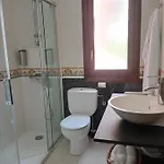 Easo Terrace Free Private Parking And Air Conditioning Apartmán