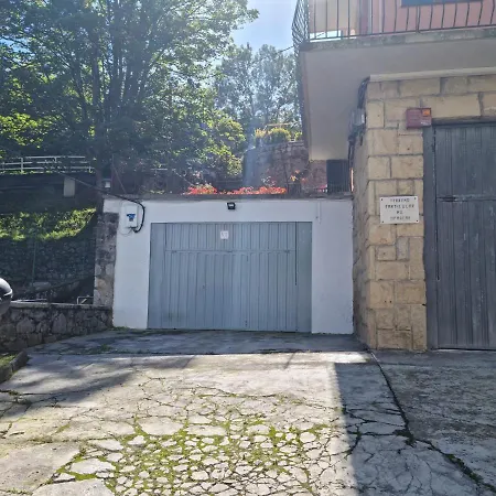 Apartmán Easo Terrace Free Private Parking And Air Conditioning